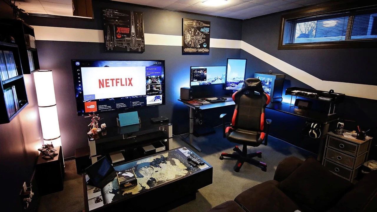 IG奪冠夜，電競主題電腦房酷炫燈光效果全解析